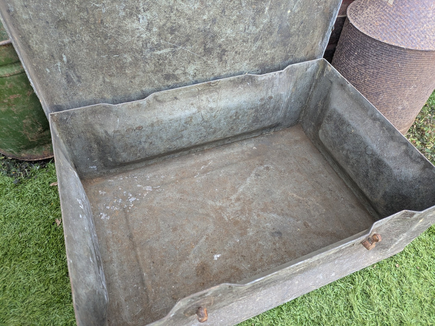 Vintage Heavy Metal Trunk Military Box Storage Chest Coffee Table Case Tool Ammo