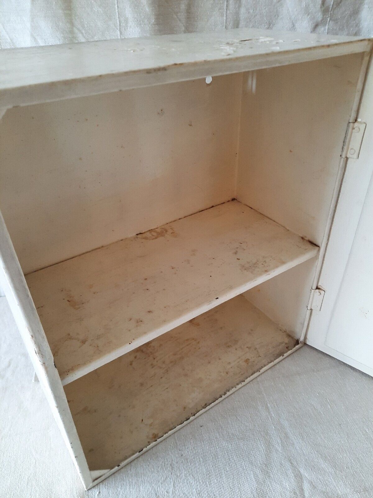 Vintage Mid-century Bathroom metal medical wall cabinet with mirror, Retro White