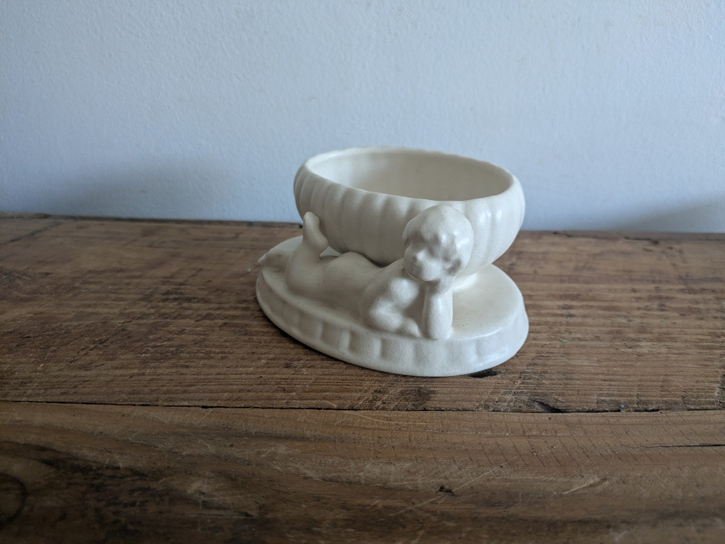 Vintage Sylvac Moselle Cherub Putti Posy Vase Miniature Planter White Mantle Vgc