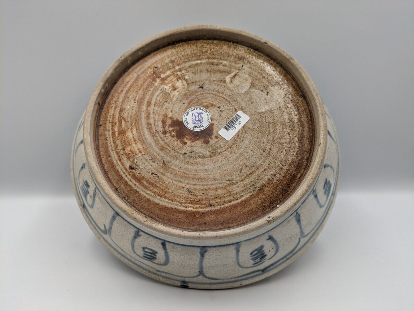 Hoi An Hoard Shipwreck BL/WT Dish with Four Petal Floral Decoration Lot #185356