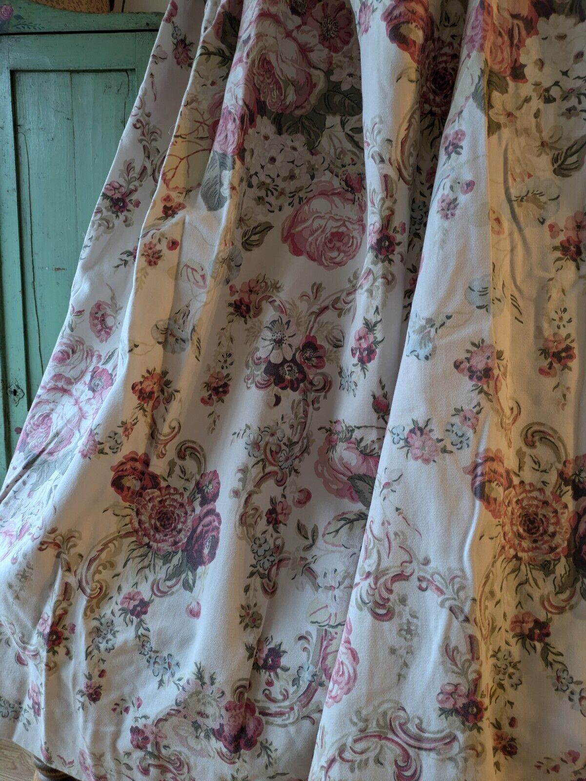 Laura Ashley Vintage Rose Scroll Curtains/Fabric W 161cm X D 132.5cm Floral Rare