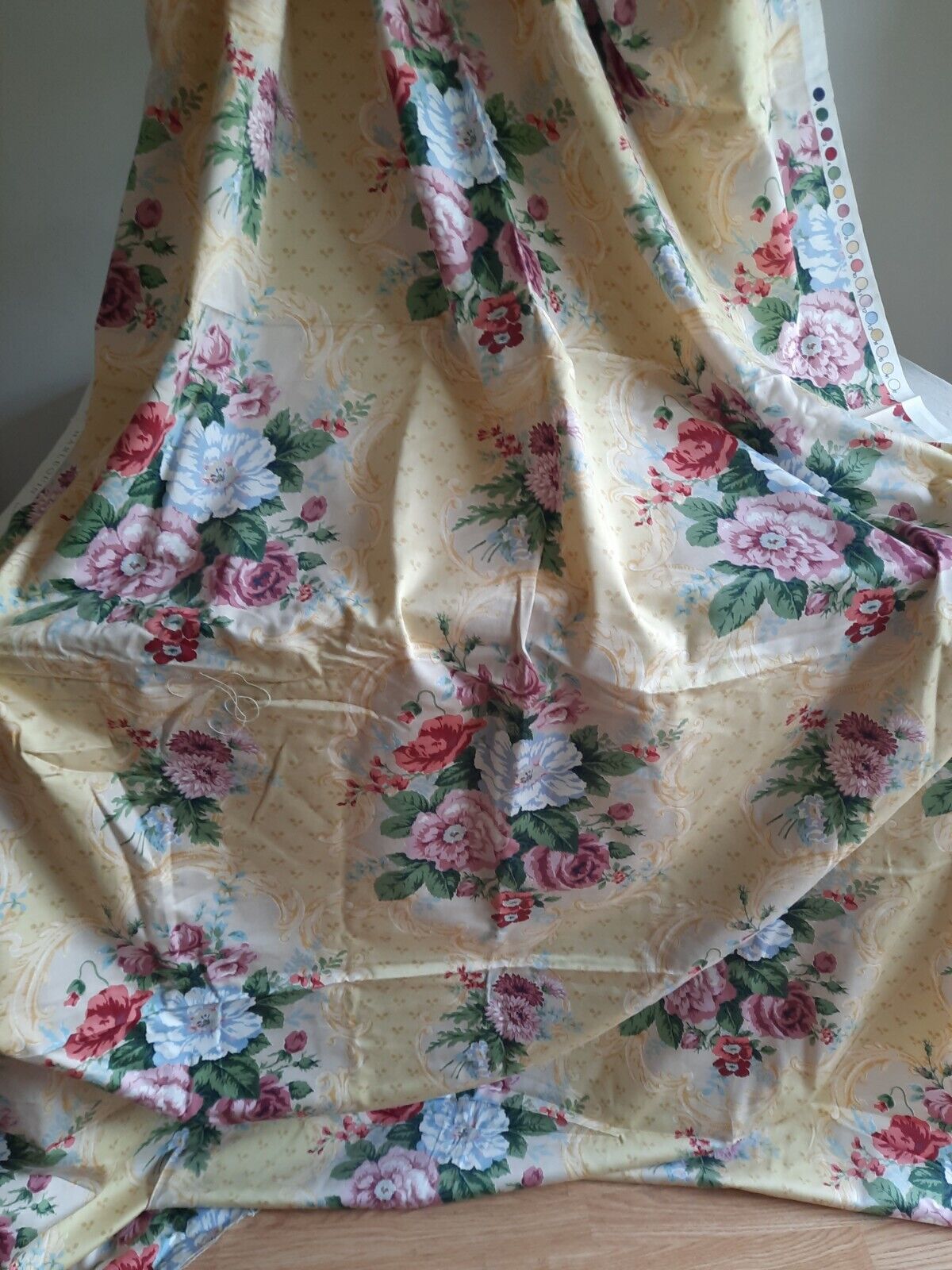 Harlequin Fabric ‘Diimes’ Roses On Lemon Yellow Cotton Base 2.99m X 1.35m Rare