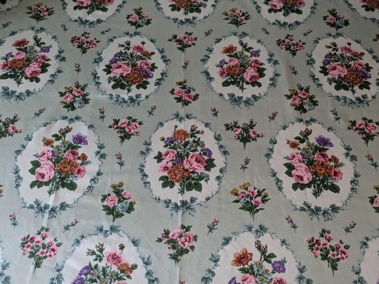 Vintage Cravendale Sonning Floral Screen Print Fabric Shabby Chic Rare 1 Meter