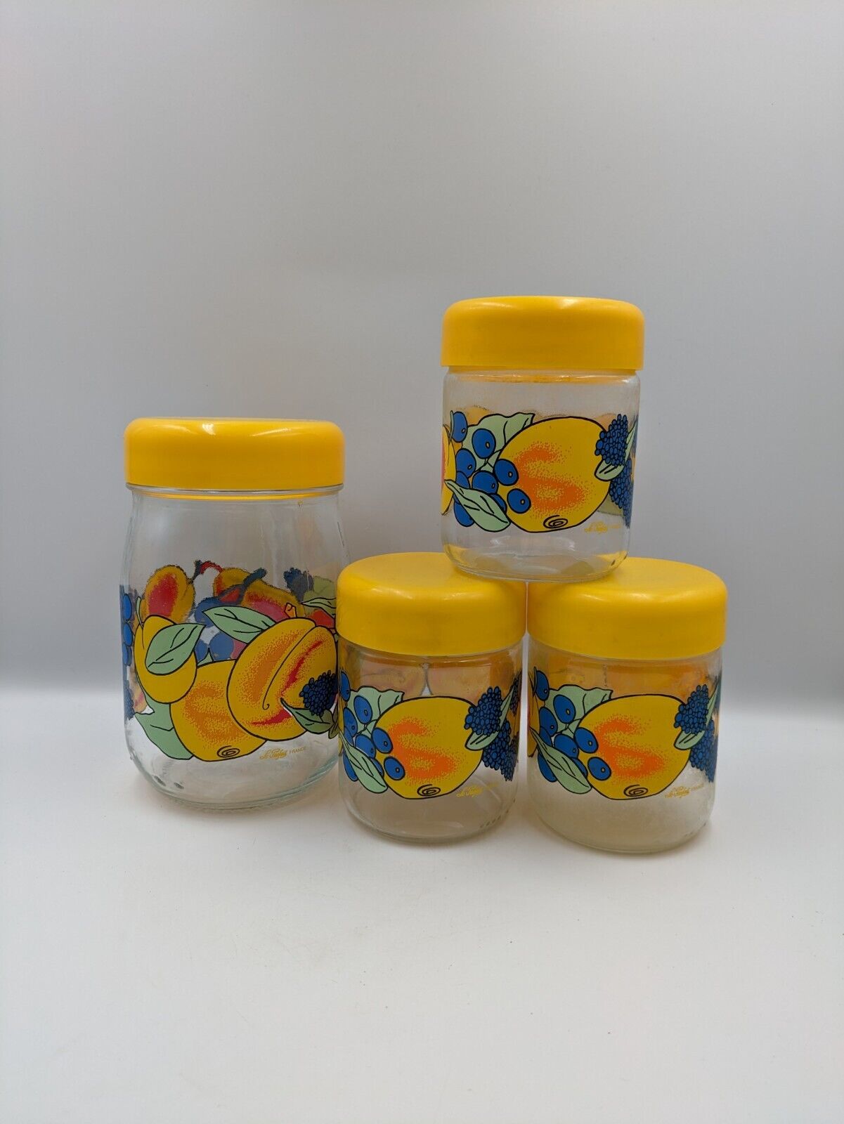 Set of 4 VINTAGE LE PARFAIT FRANCE STORAGE JAR Yellow SCREW LID kitchen 80s Glas