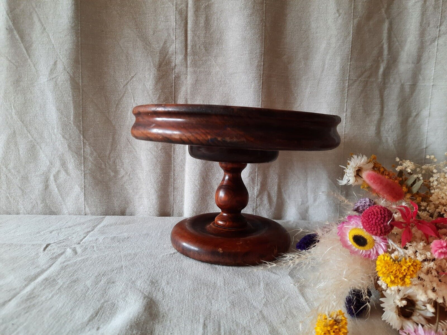 Vintage Hand Turned Elm Wood Domed Centre Pedestal Fruit / Nut Bowl Antique!!!