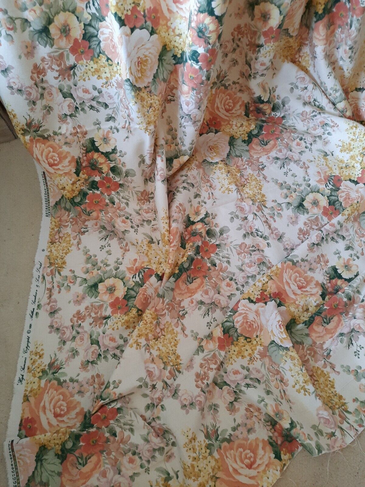 SANDERSON “HIGH SUMMER’ VINTAGE CURTAIN / FURNISHING FABRIC 2.75Mts Cabbage Rose