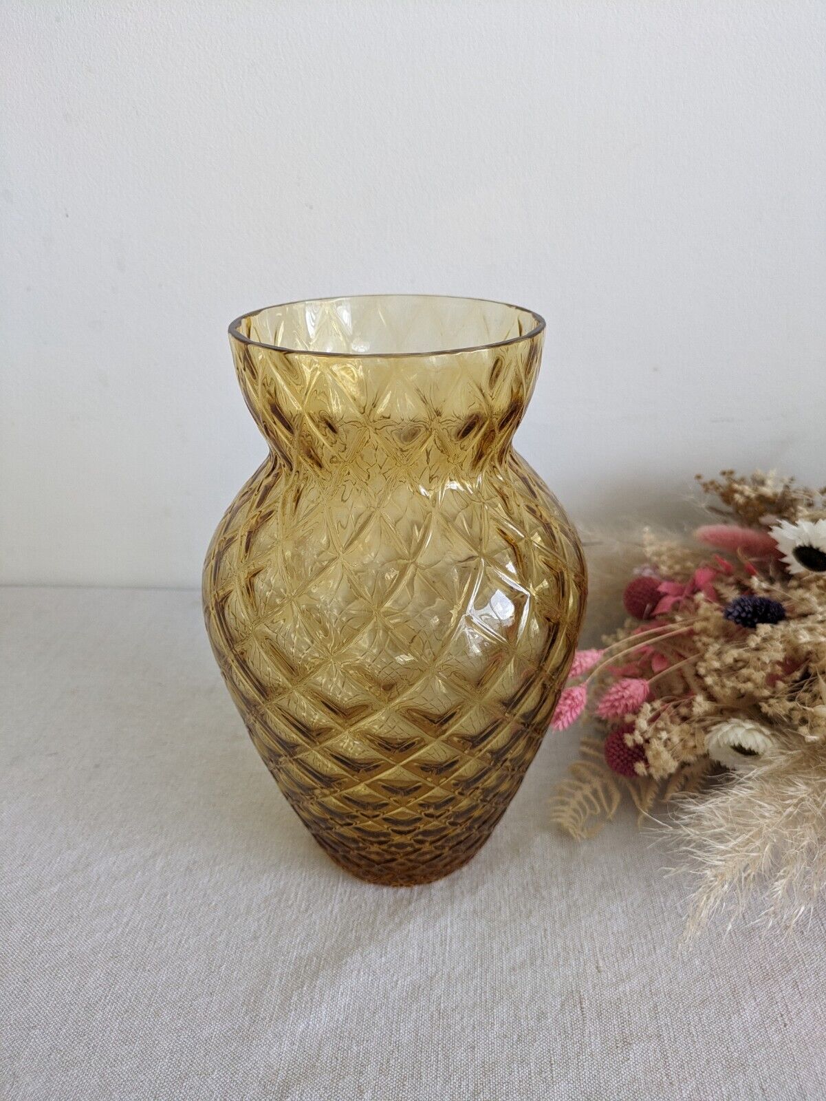 VINTAGE CZECH BOHEMIAN BORSKE SKLO CARO OPTICAL QUILT GLASS VASE AMBER YELLOW