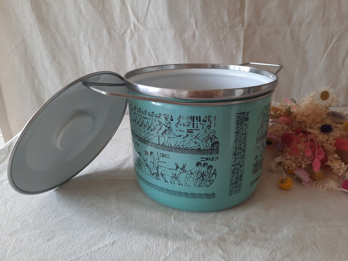 XL Pot in Metal Enamelled Turquoise Duck Egg Siltal Egyptian Design Vtg Retro MC