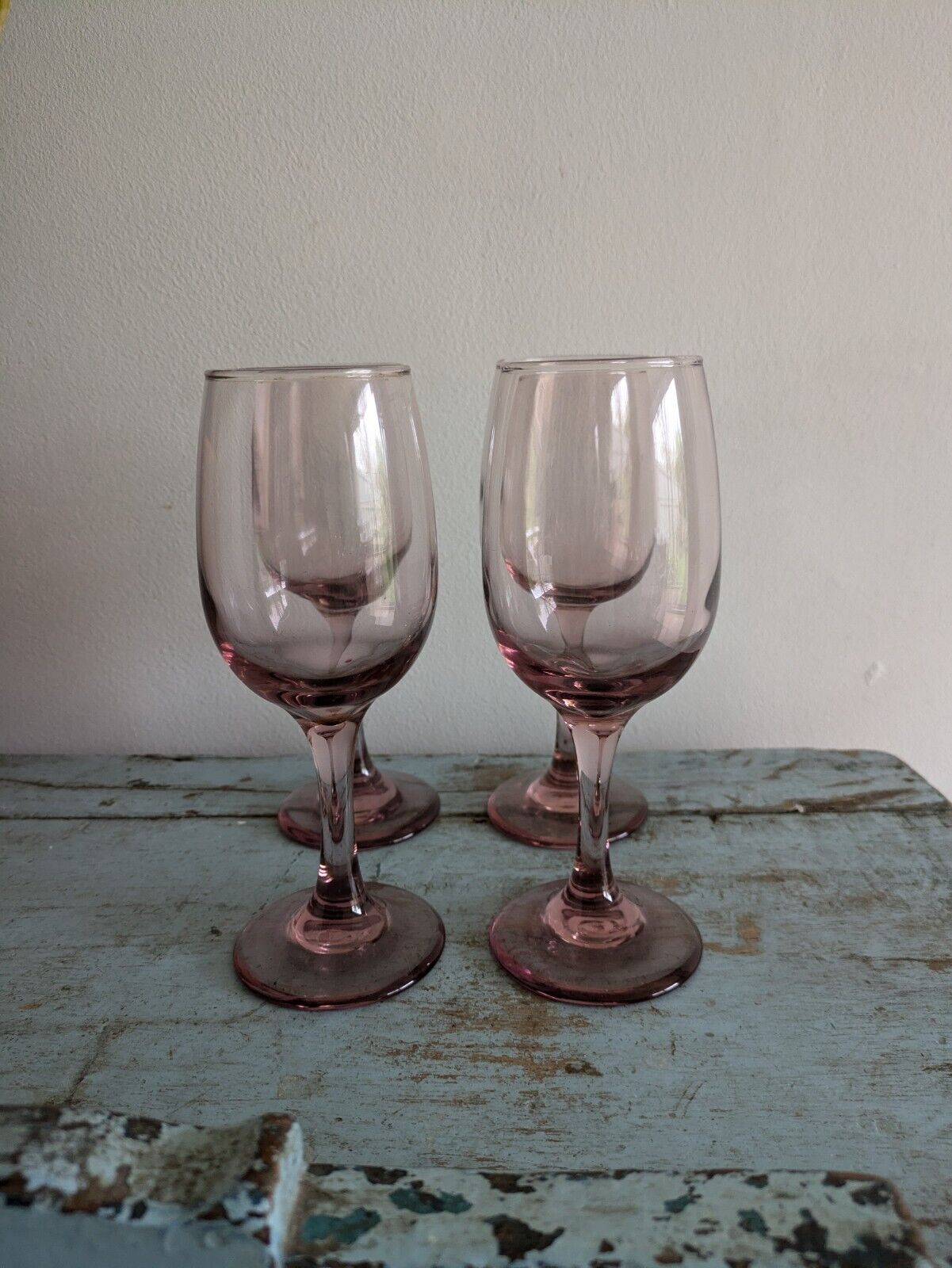 Libbey Premiere Pink Set of 4 Water Goblets Stemmed Tulip Wine Glasses Pretty Vg