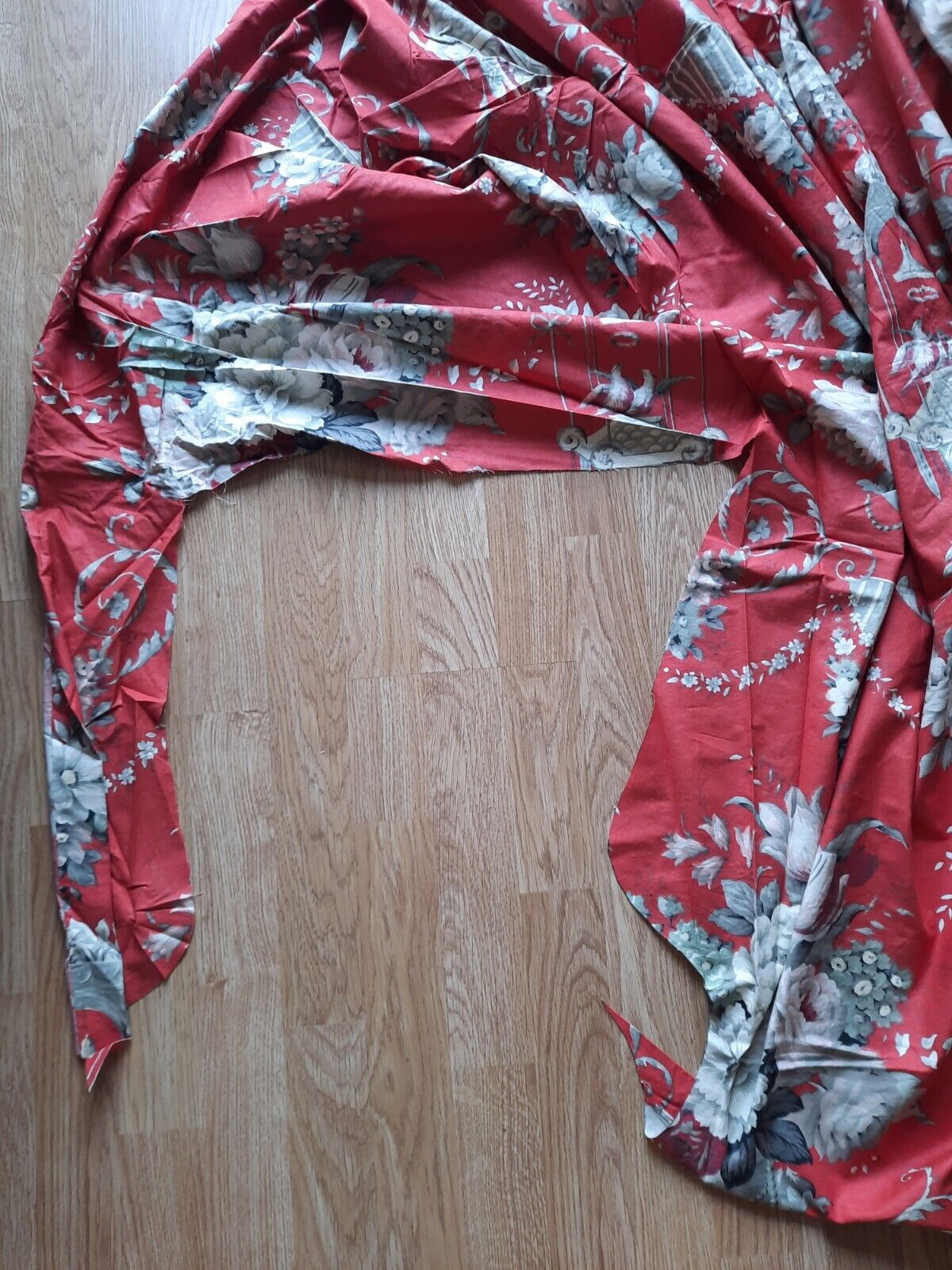 Vtg antique 40s french red floral fabric Cabbage Rose Bird Cage 2.33m X 2.45m