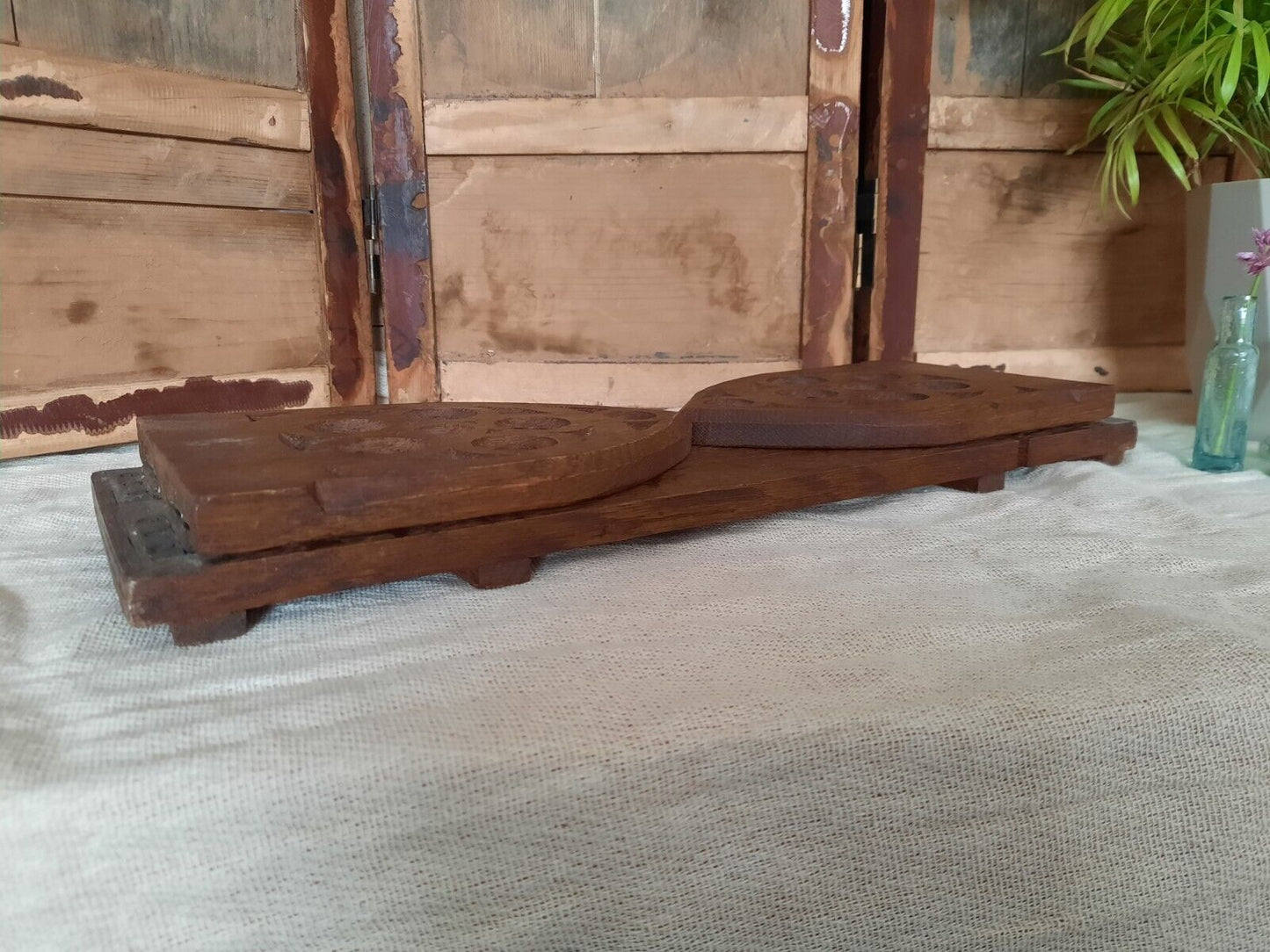 Antique Extending Wooden Bookshelf Arch Gothic Church Desk / Table Top Bookends