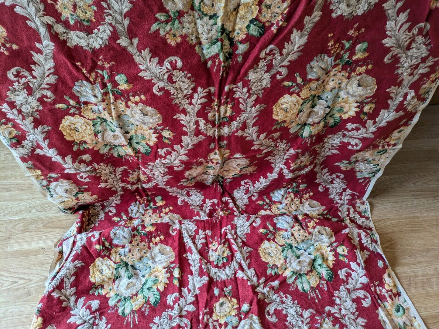 Unused vintage 50's Beaufort barkcloth fabric 116.5cm X 2.56m red Floral Rose