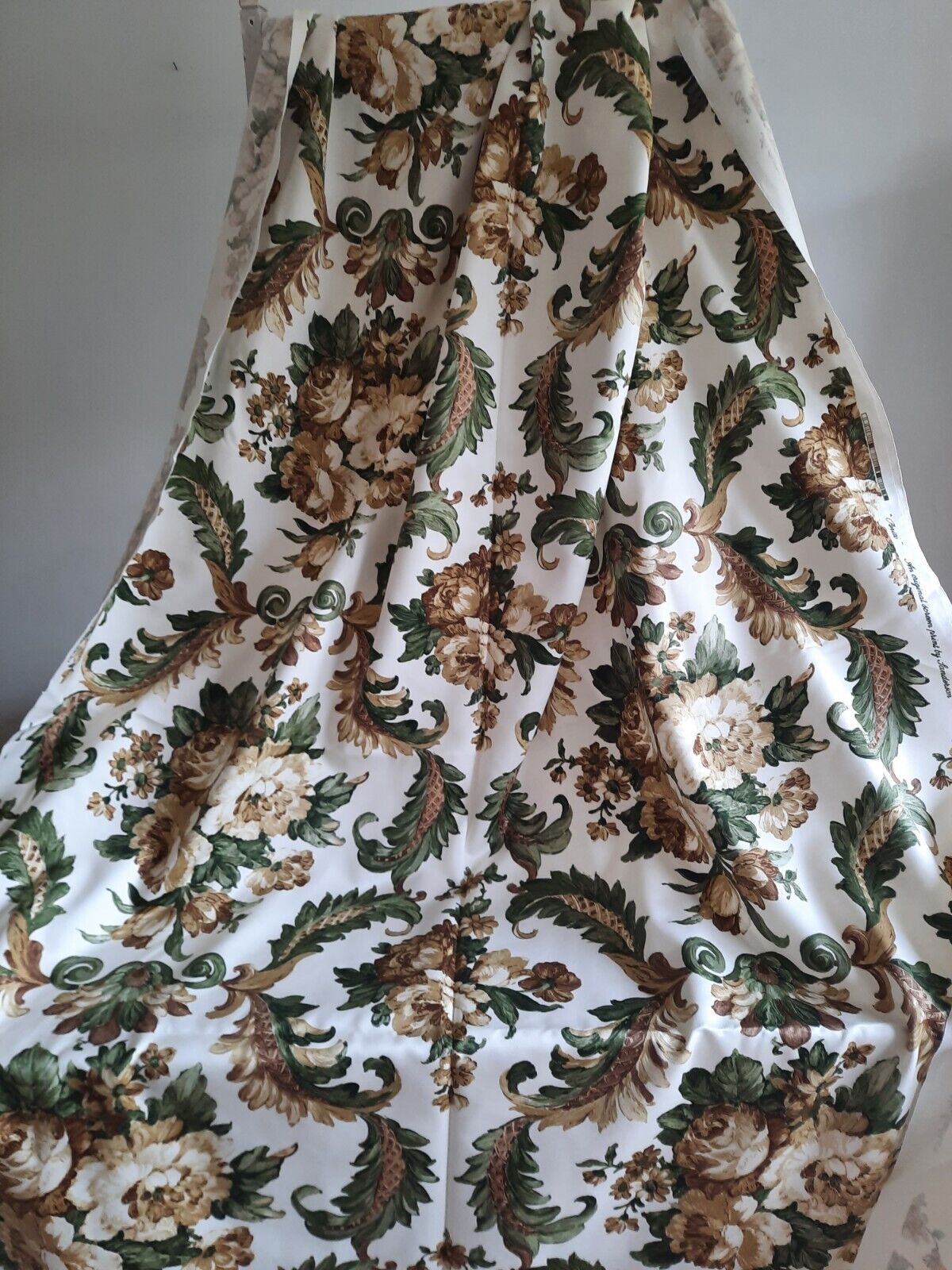 SANDERSON CURTAIN FABRIC "Perito" 5.9 METRES WHITE ROSE VINTAGE RARE UPHOLSTERY