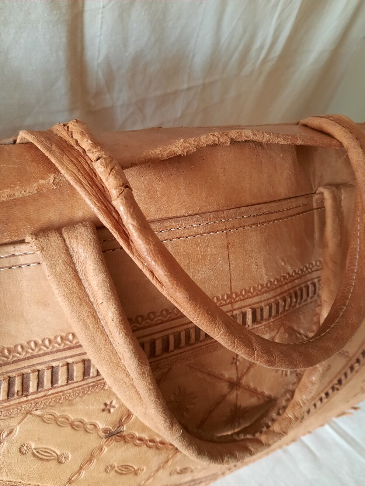 Vintage Handbag 1960s Vintage Tooled Leather Holdall Gladstone Doctors Italian