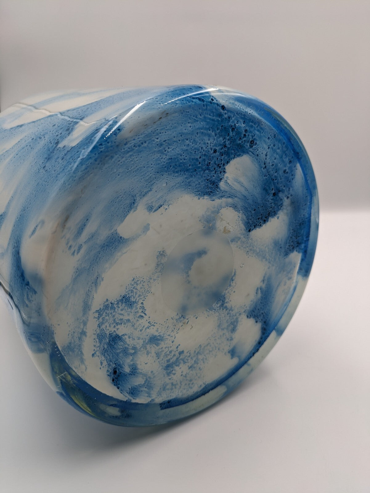 BEAUTIFUL EXTRA LARGE Art Glass Vase BOTTLE BLUE WHITE CASED SWIRL DECORATIVE