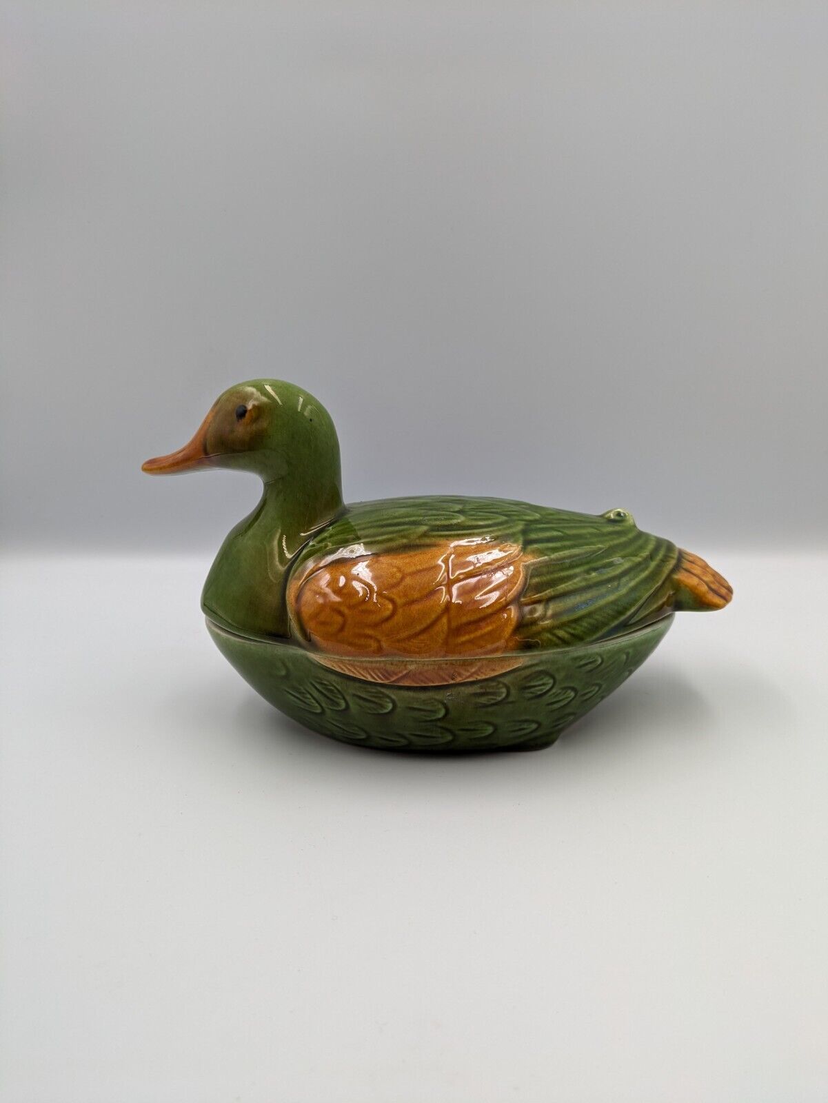 Ceramic WHAT'S VINCENT CADEAUX DUCK Egg Holder Tureen Pottery Green Bird Rare