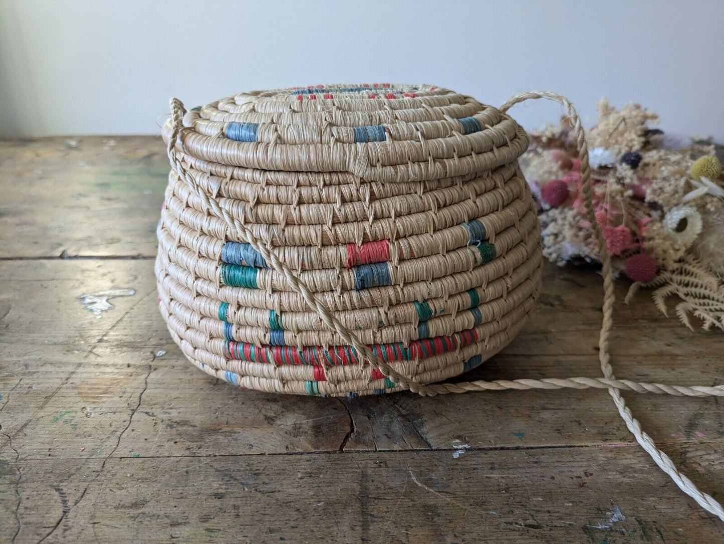 Vintage Native American Woven Coil Oval Basket Lid String Raffia Coloured Bag