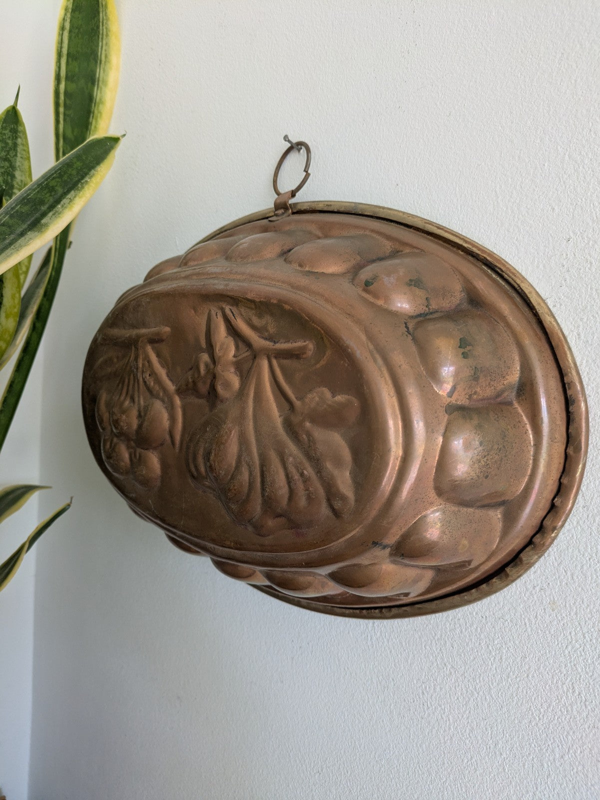 Antique Copper Food Mold Hanging Fruit Motif with Hook Fig Cherry VTG Oval Large