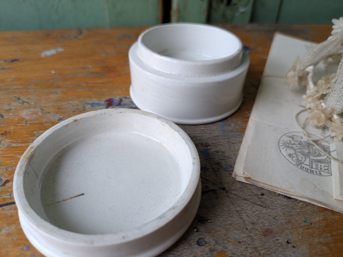Antique Victorian Ironstone Chemist Apothecary Pot With Lid Plain White Vintage,