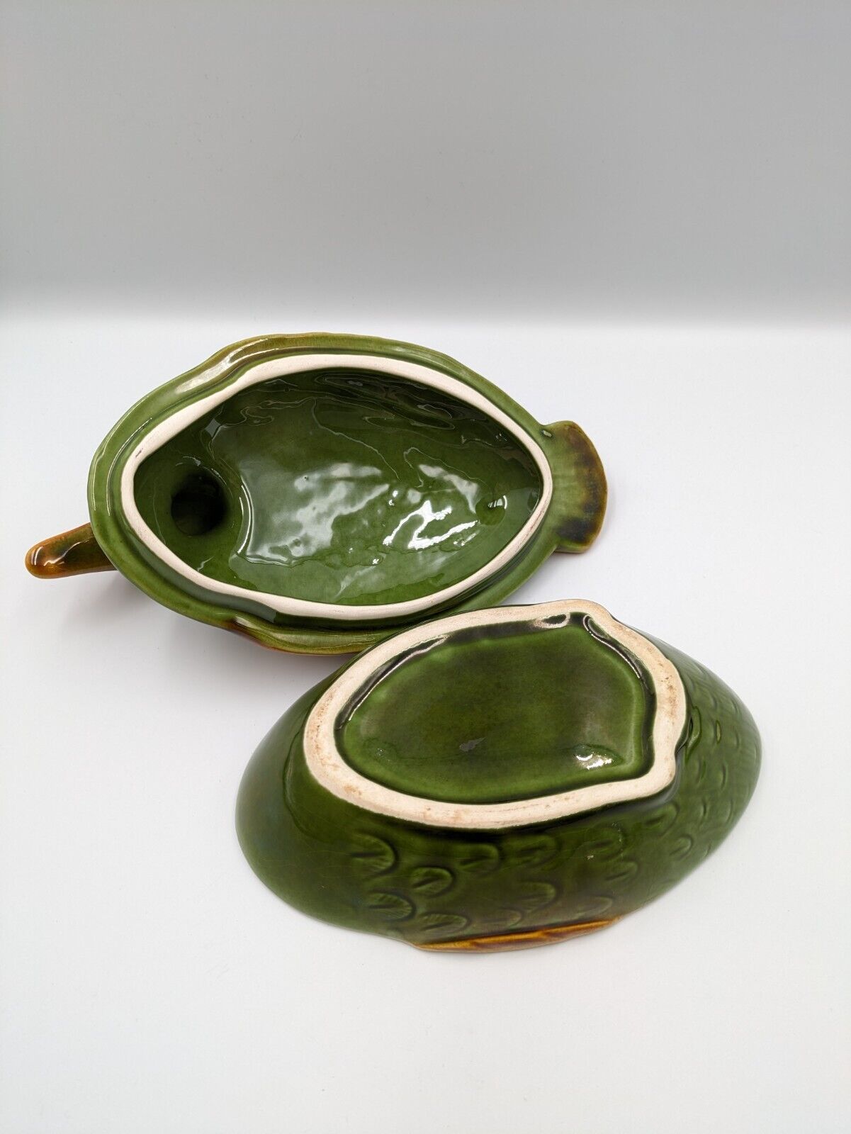 Ceramic WHAT'S VINCENT CADEAUX DUCK Egg Holder Tureen Pottery Green Bird Rare