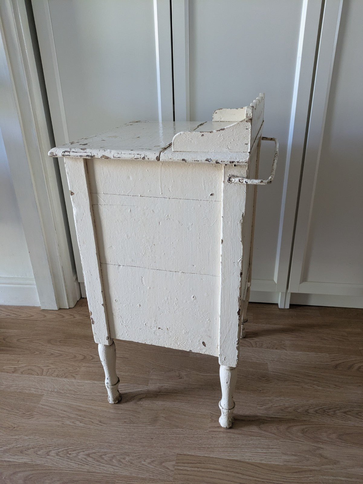 Vintage painted Chippy Bedside Vanity cabinet with Rail White Cupboard Table Old