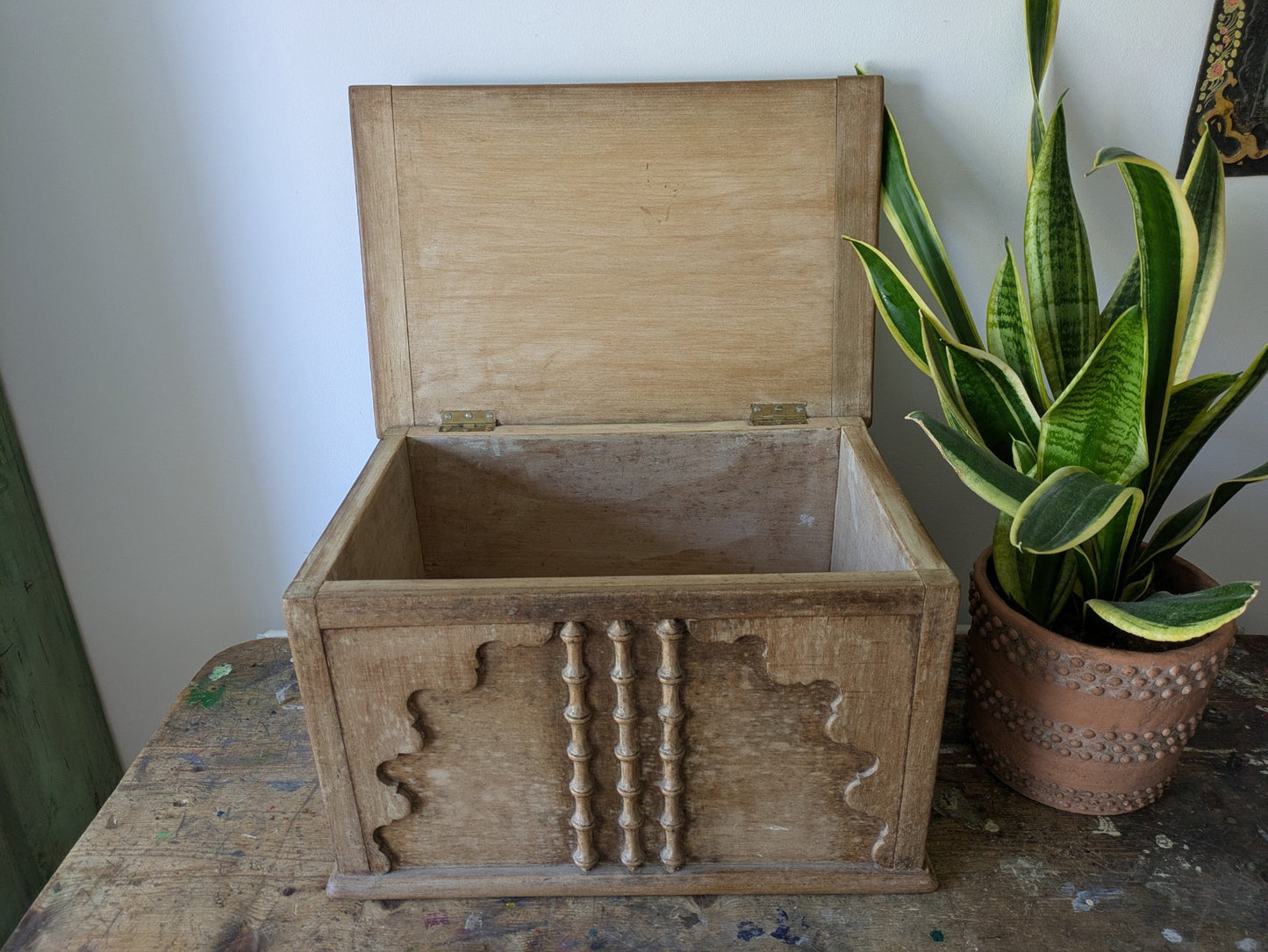 Antique Collectors Box Wood Victorian Small Chest Trunk Vtg Pine Ottoman Storage
