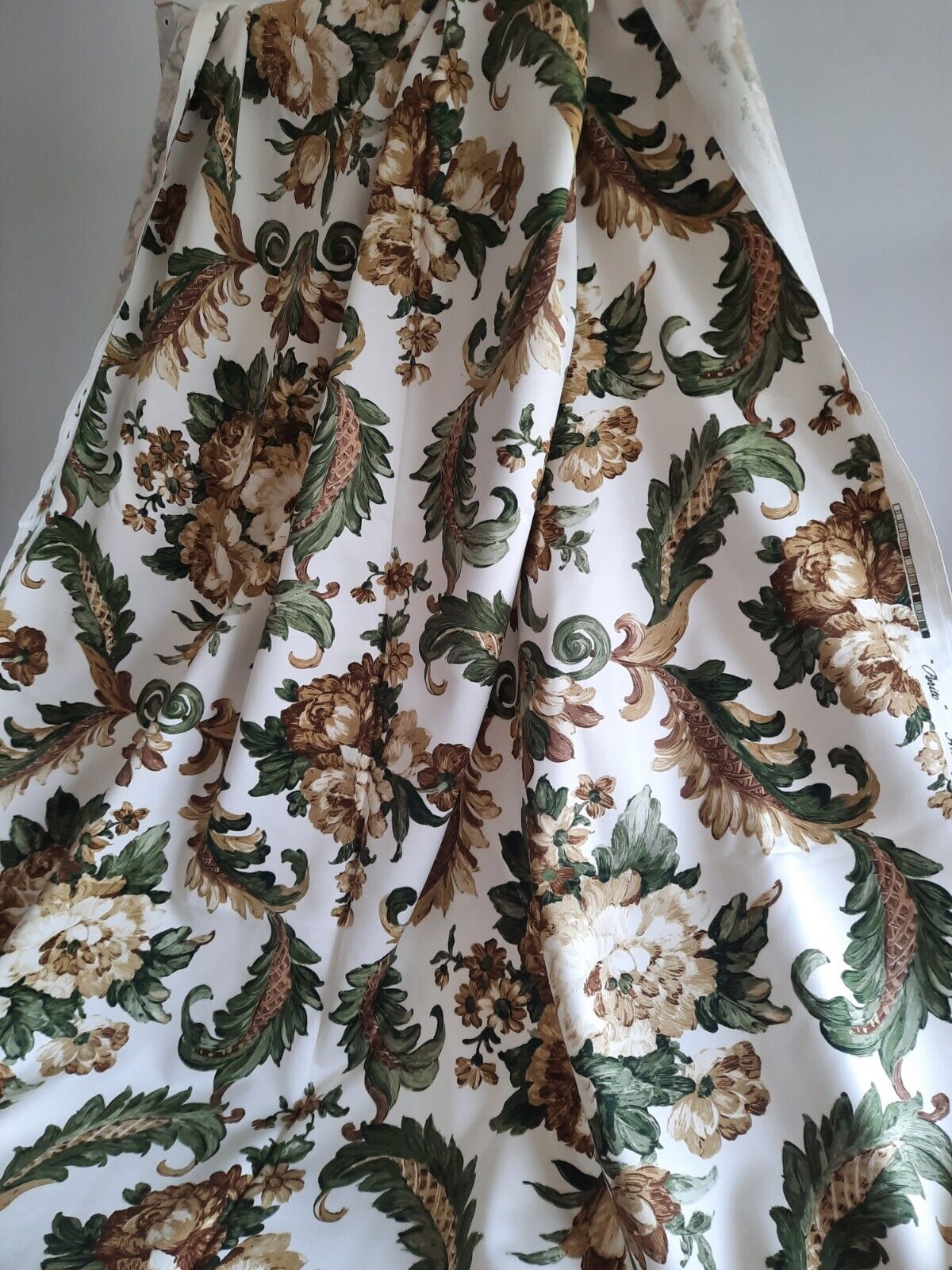 SANDERSON CURTAIN FABRIC "Perito" 5.9 METRES WHITE ROSE VINTAGE RARE UPHOLSTERY