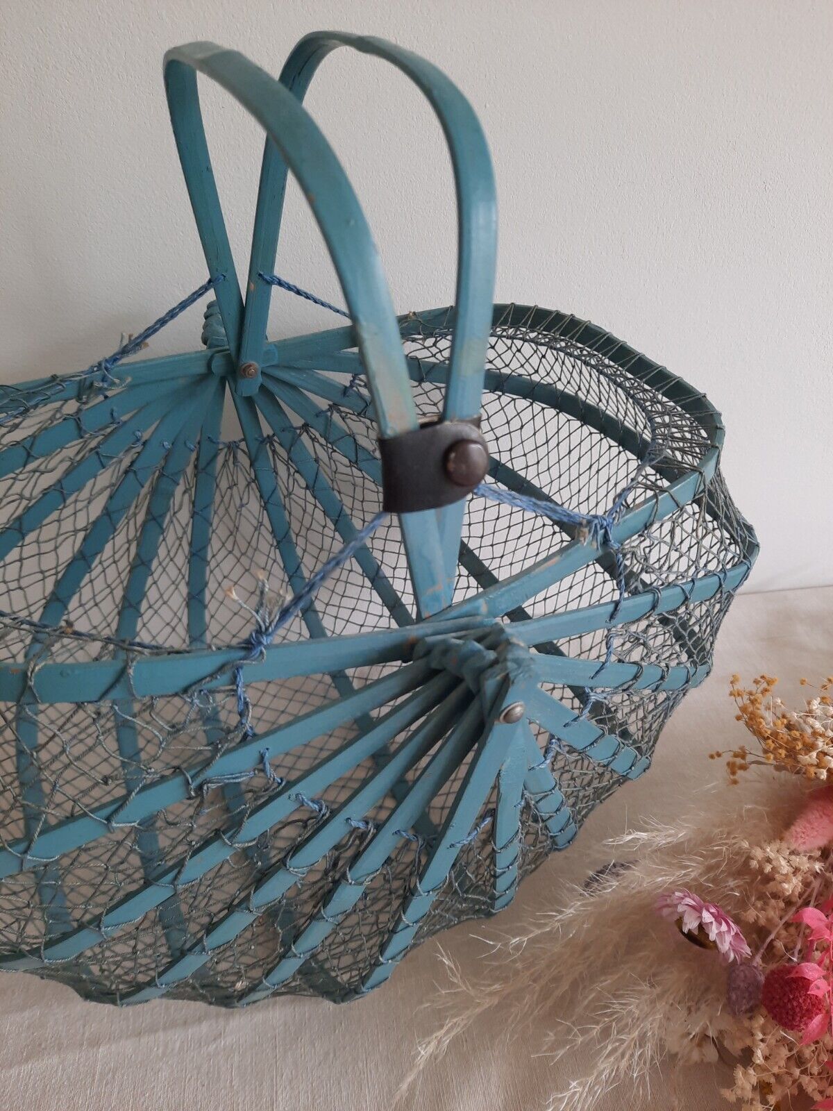 Vintage French Folding Bentwood Fishnet Basket Retro Handbag Blue 1950s Rare Old