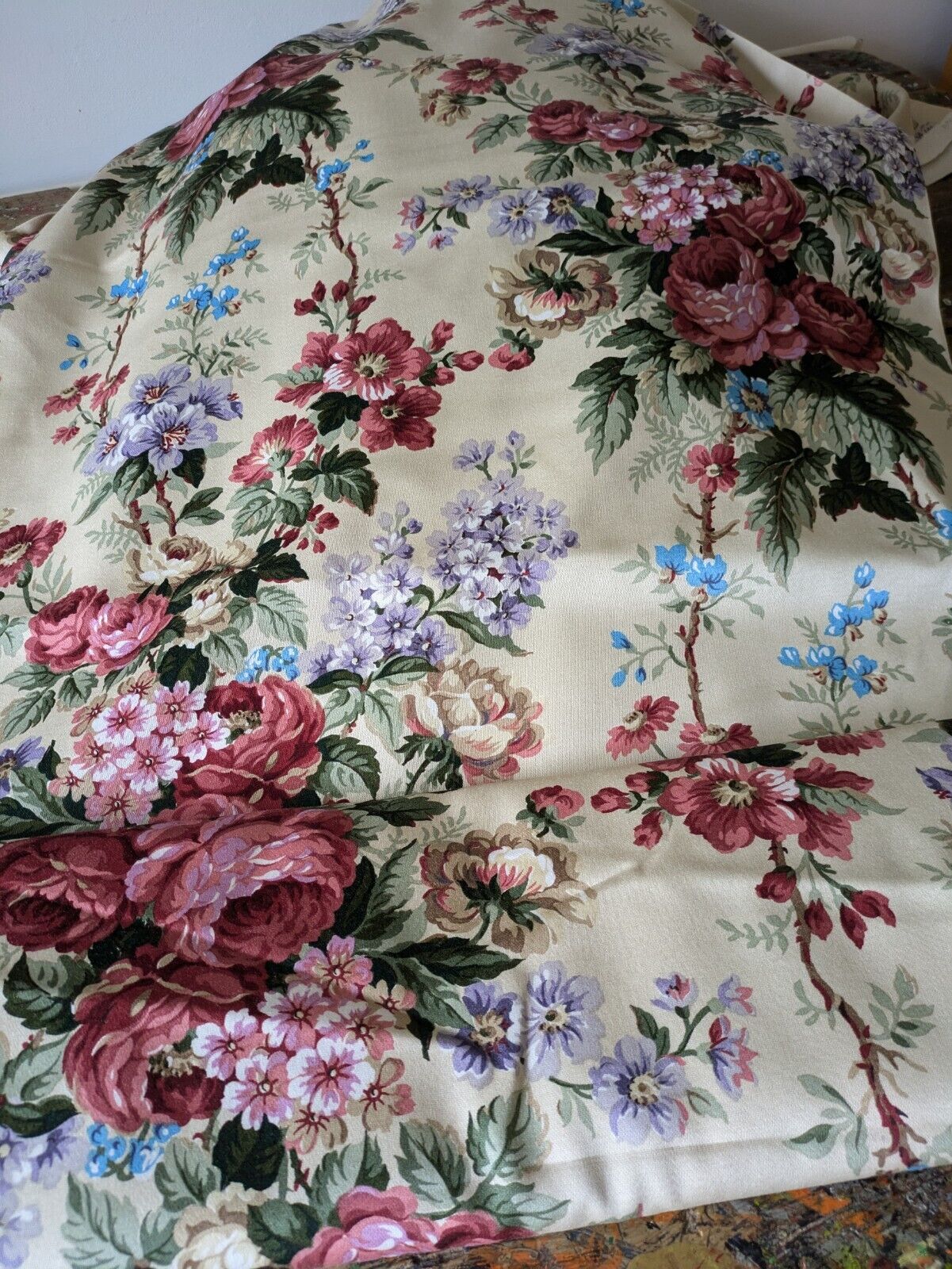 9m X 120cm Vintage Cabbage Rose Woburn an Osprey Screen Print Fabric Material