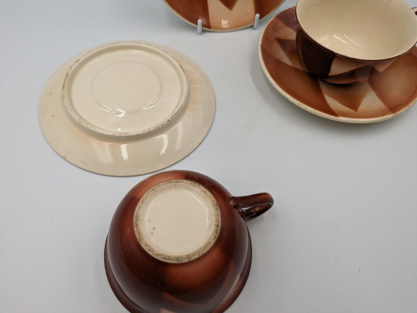 2x 1920s West German Waku Feuerfest Keramik Coffee Cups Saucers Art Deco Antique