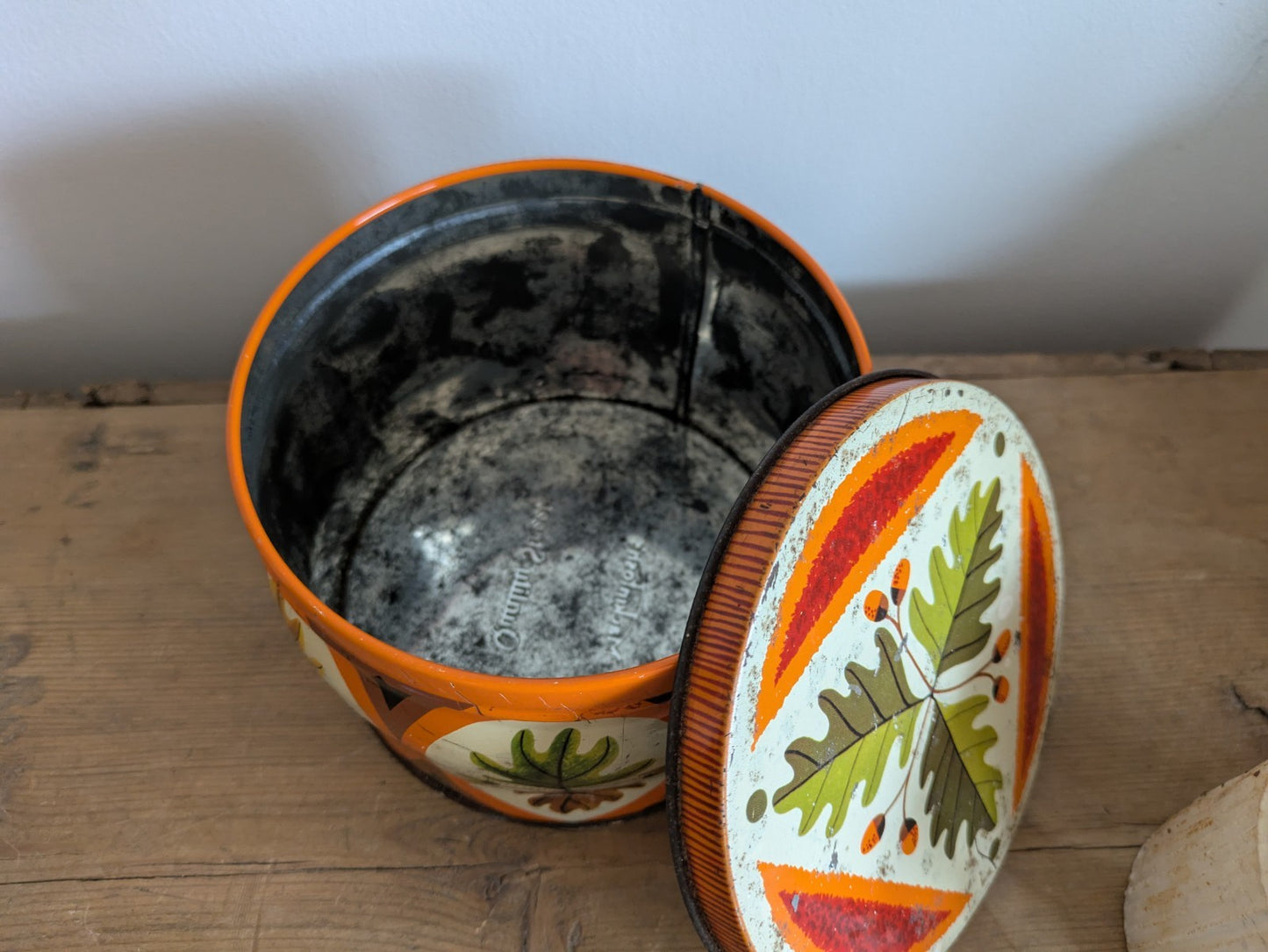 Mackintosh Quality Street Vintage Tin Cream & Orange Collectable Retro Empty VGC