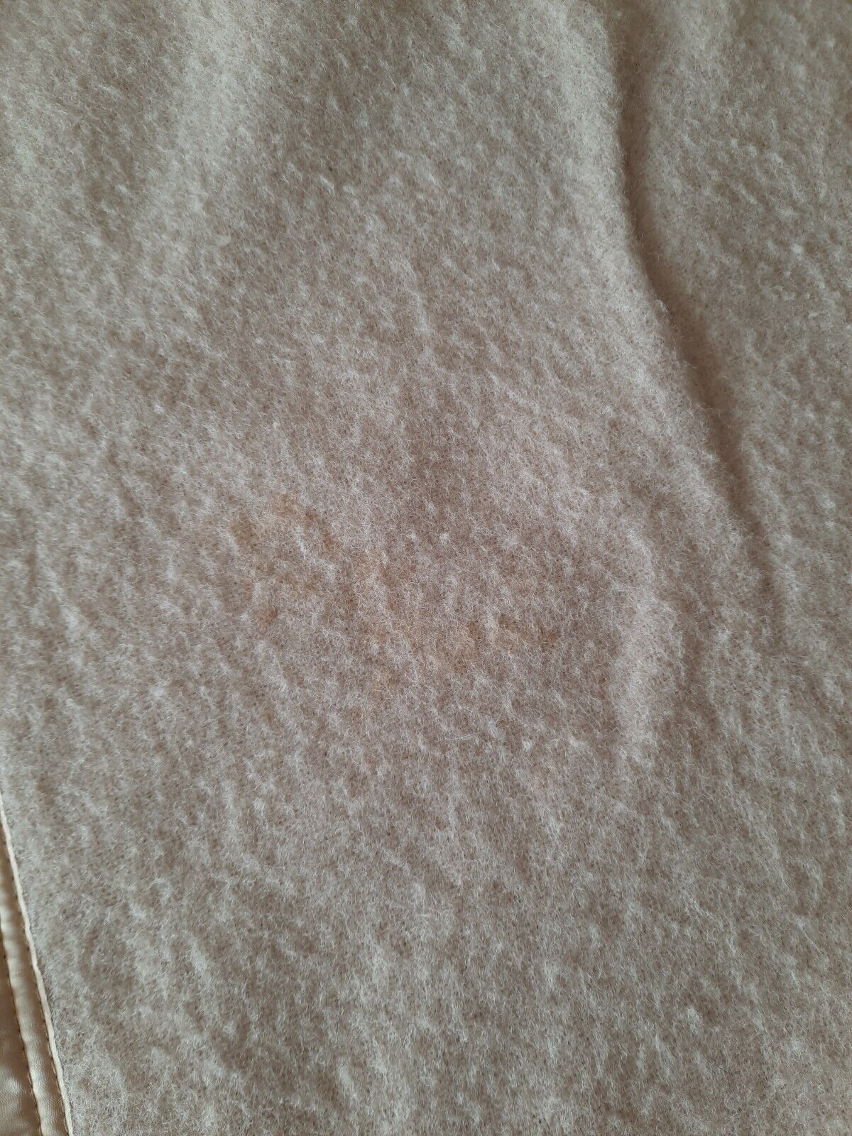 ATKINSON NORTHSTAR VINTAGE 100% WOOL THICK COSY CREAM BLANKET 175cm X 236cm Prop