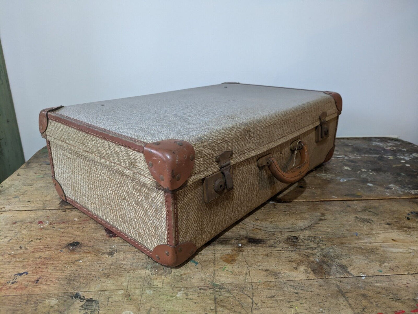 1950s Vintage Retro Travair Lightweight Suitcase luggage Case Prop Two Tone Film