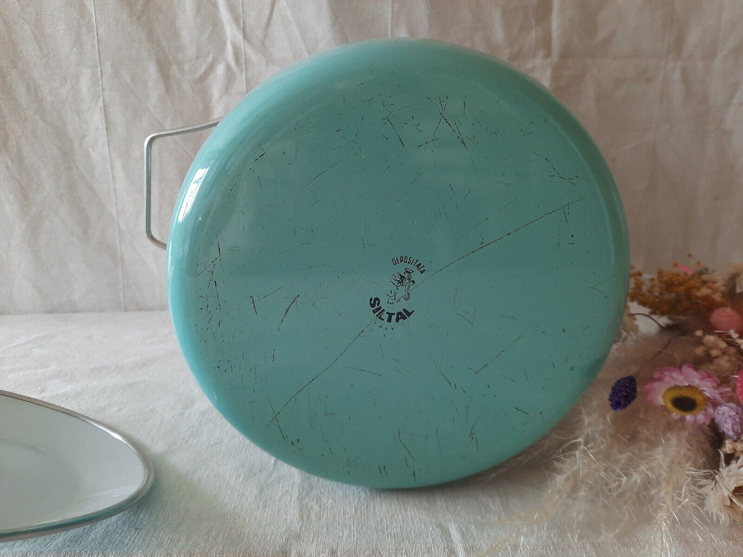 XL Pot in Metal Enamelled Turquoise Duck Egg Siltal Egyptian Design Vtg Retro MC