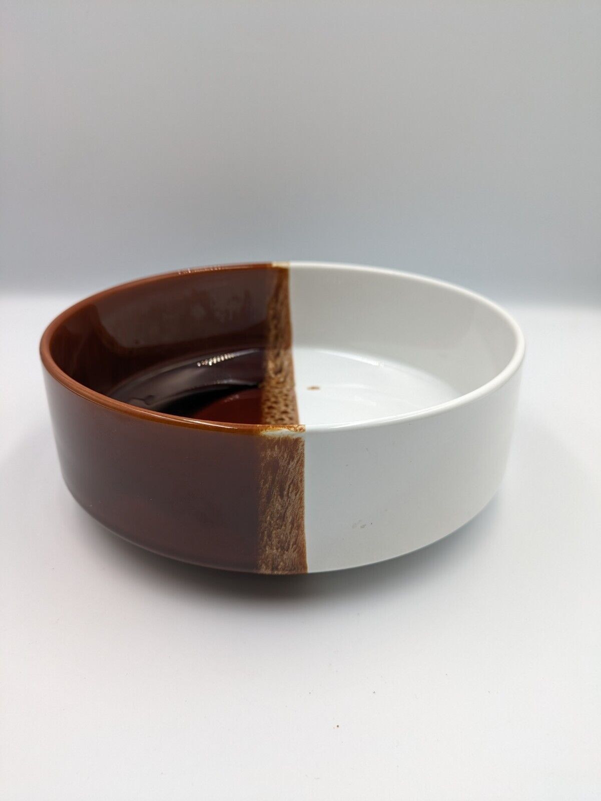POOLE Pottery Bowl Dish England 95 vintage Brown White Two Tone Glaze Large Vgc