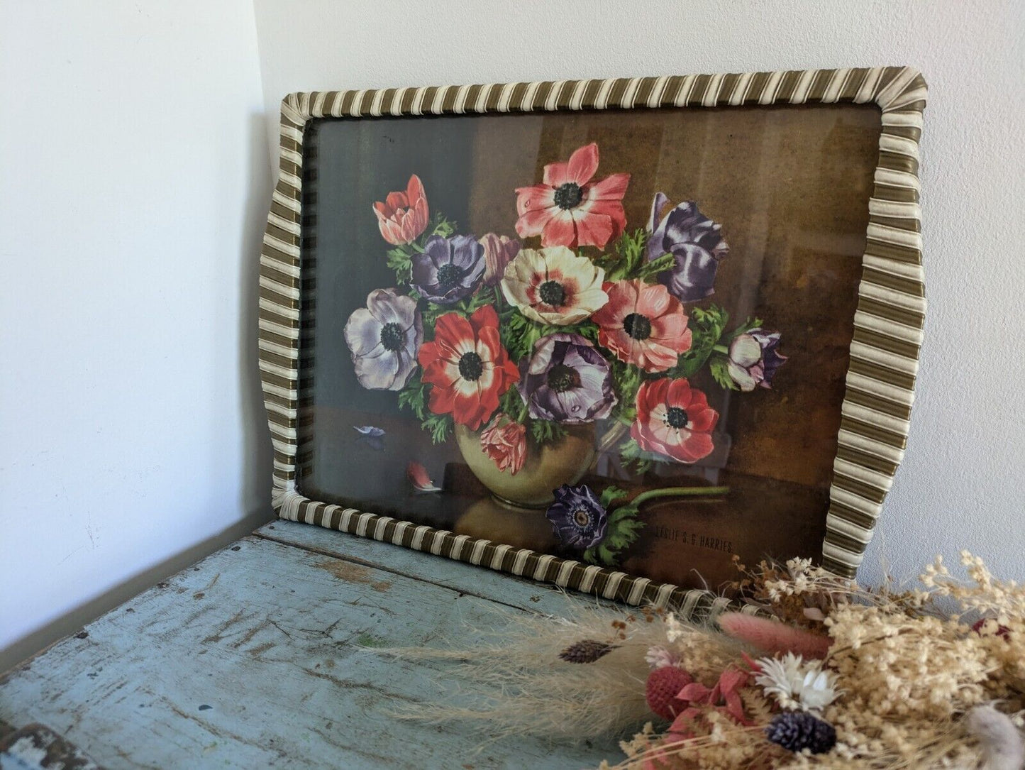 Vintage Retro Tray wrap handles Glass Floral Picture Poppy's Leslie S G Harries