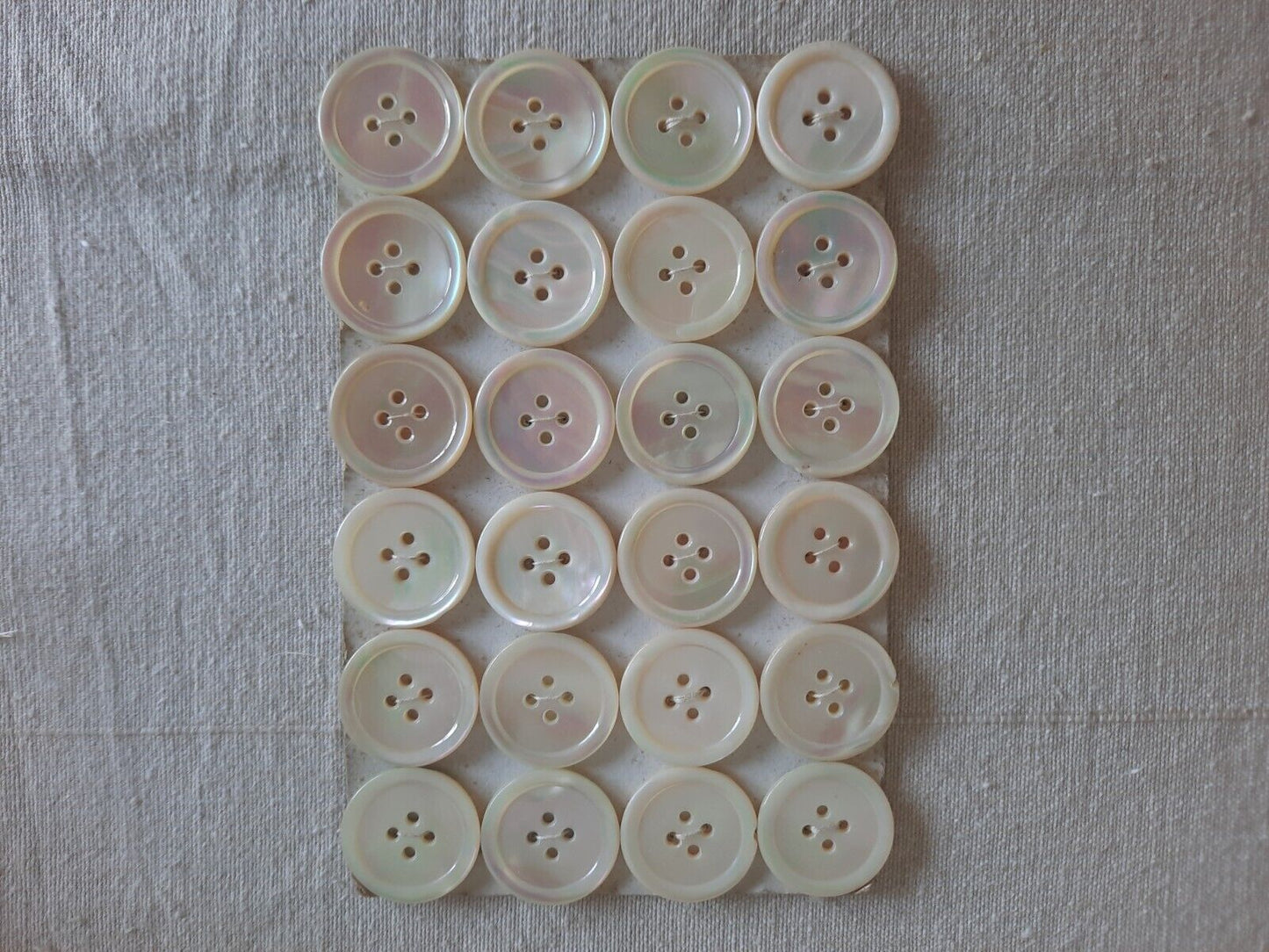 Job Lot Of 24x Vintage Mother Of Pearl White Buttons Diameter 2.3cm 53g Rare Old