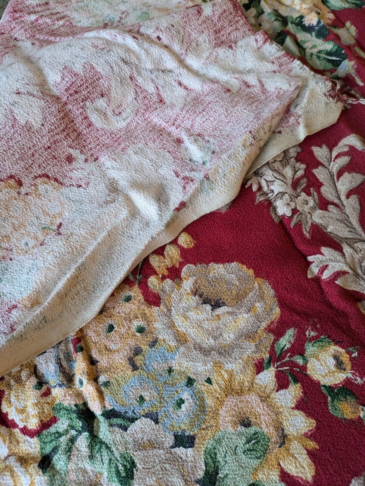 Unused vintage 50's Beaufort barkcloth fabric 116.5cm X 2.56m red Floral Rose