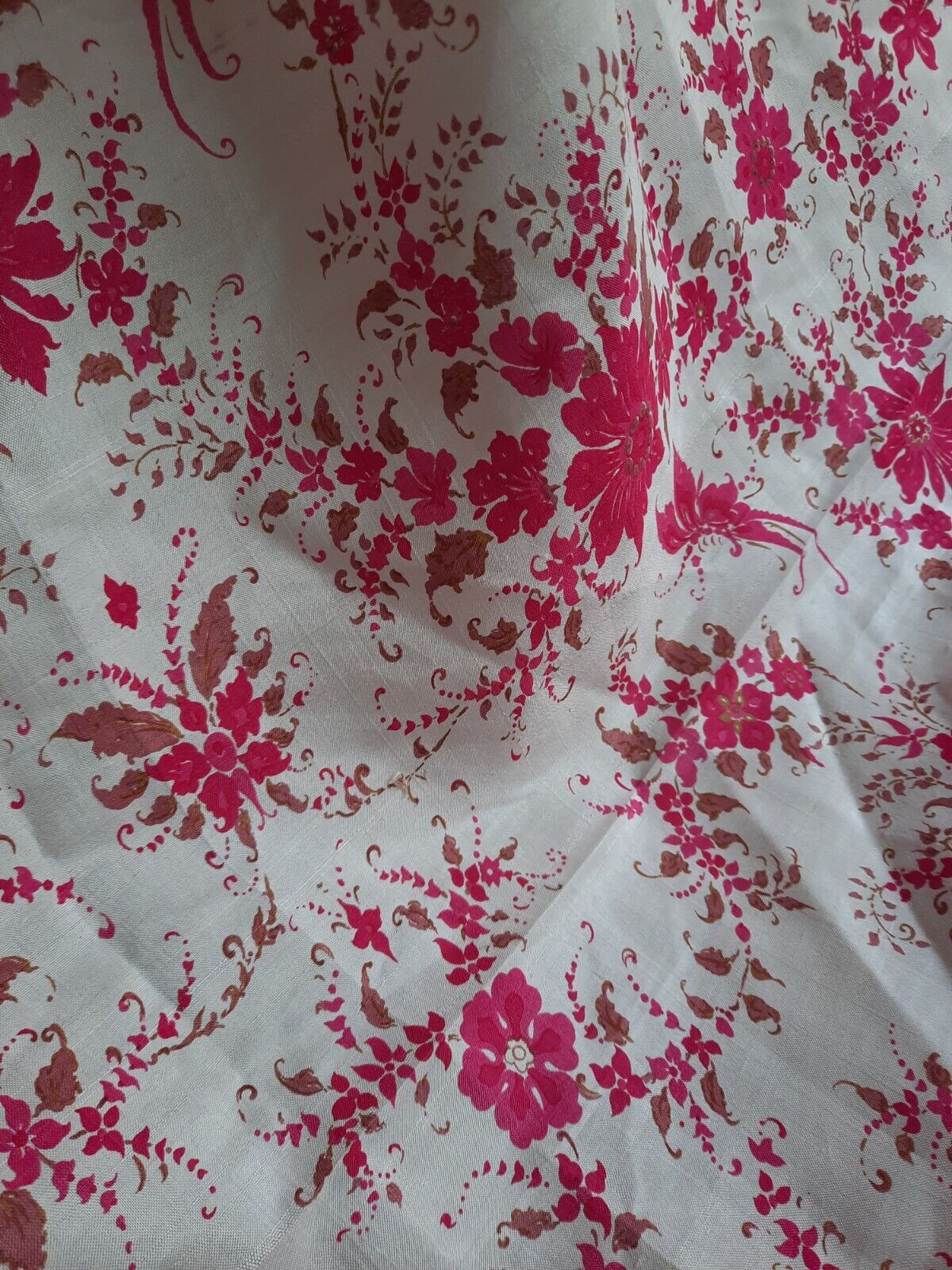 Rare vintage thai silk hand woven Pink Floral 95cm X 180cm Craft Fabric Material