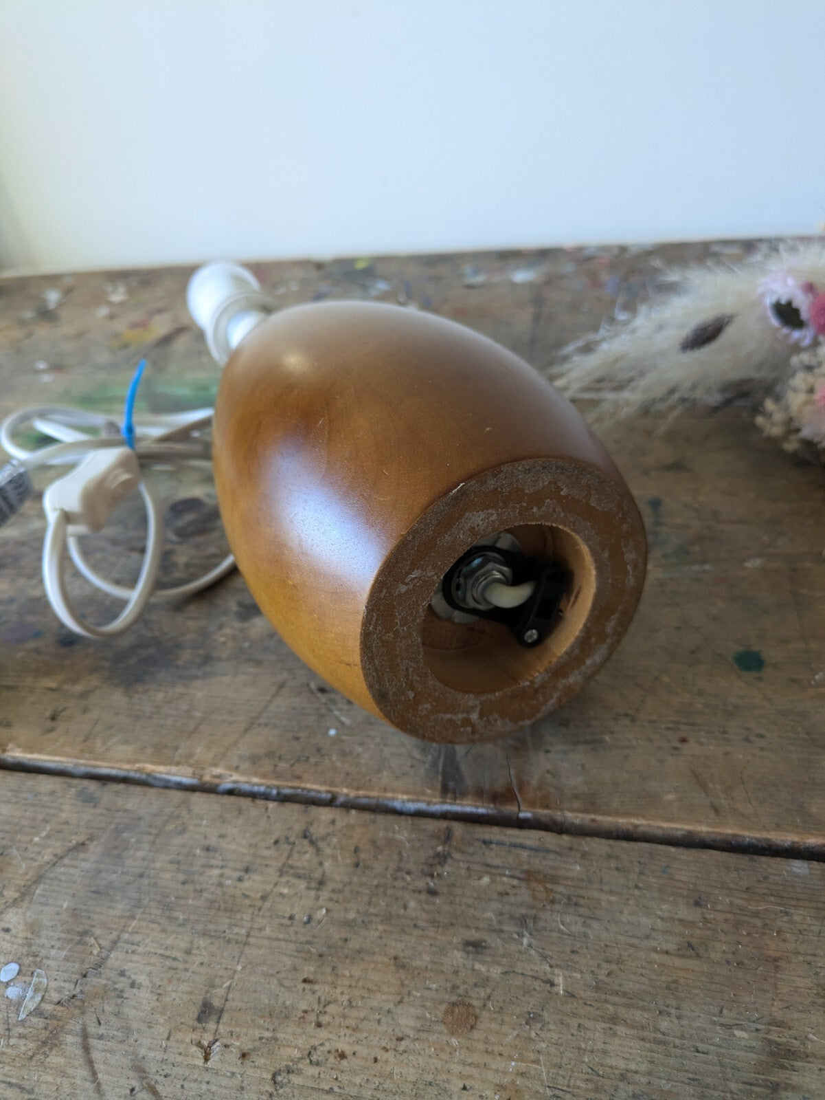 VTG Retro 50s/60s turned torpedo shape wooden table lamp mid 20th C. modern Wood