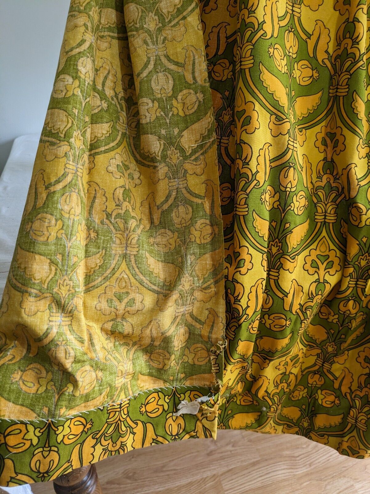 PAIR Vtg SANDERSON Renishaw Green Yellow Retro Curtains 137cmL 169cmW Bohemian