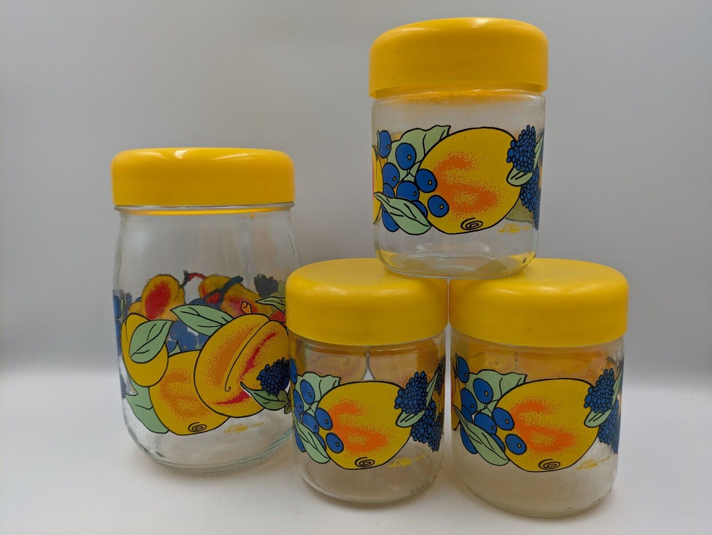 Set of 4 VINTAGE LE PARFAIT FRANCE STORAGE JAR Yellow SCREW LID kitchen 80s Glas