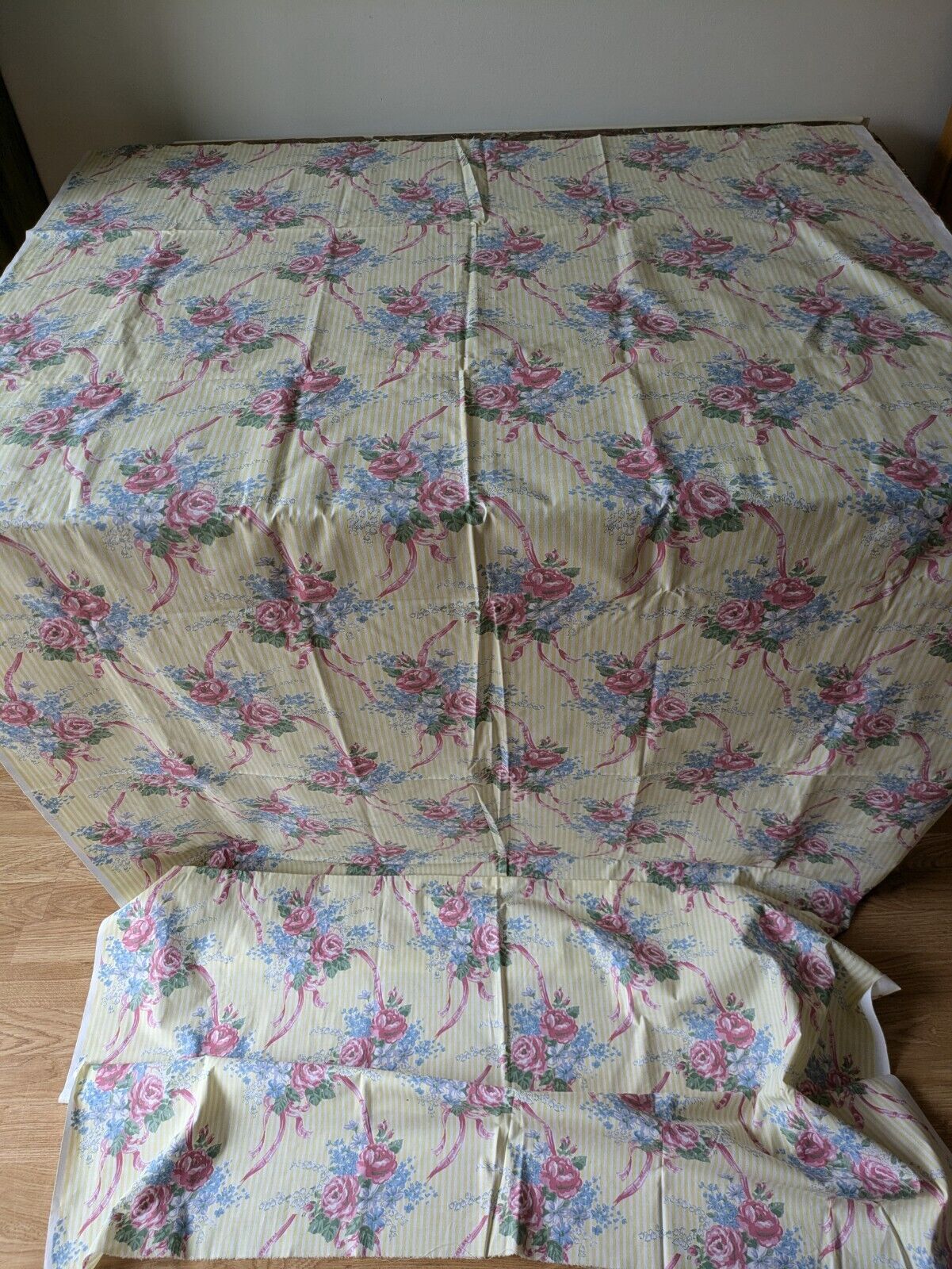Cotton Fabric 2.61 METRES Material Cabbage Rose Floral Yellow Stripe Vintage New