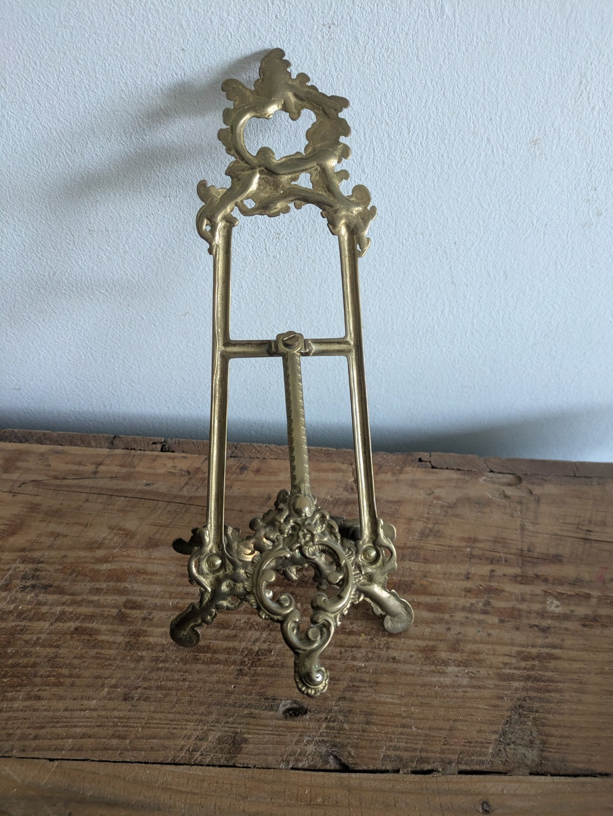 Decorative Brass Display Stand Easel Quality Heavy Brass Frame Ornate Rococo Vtg