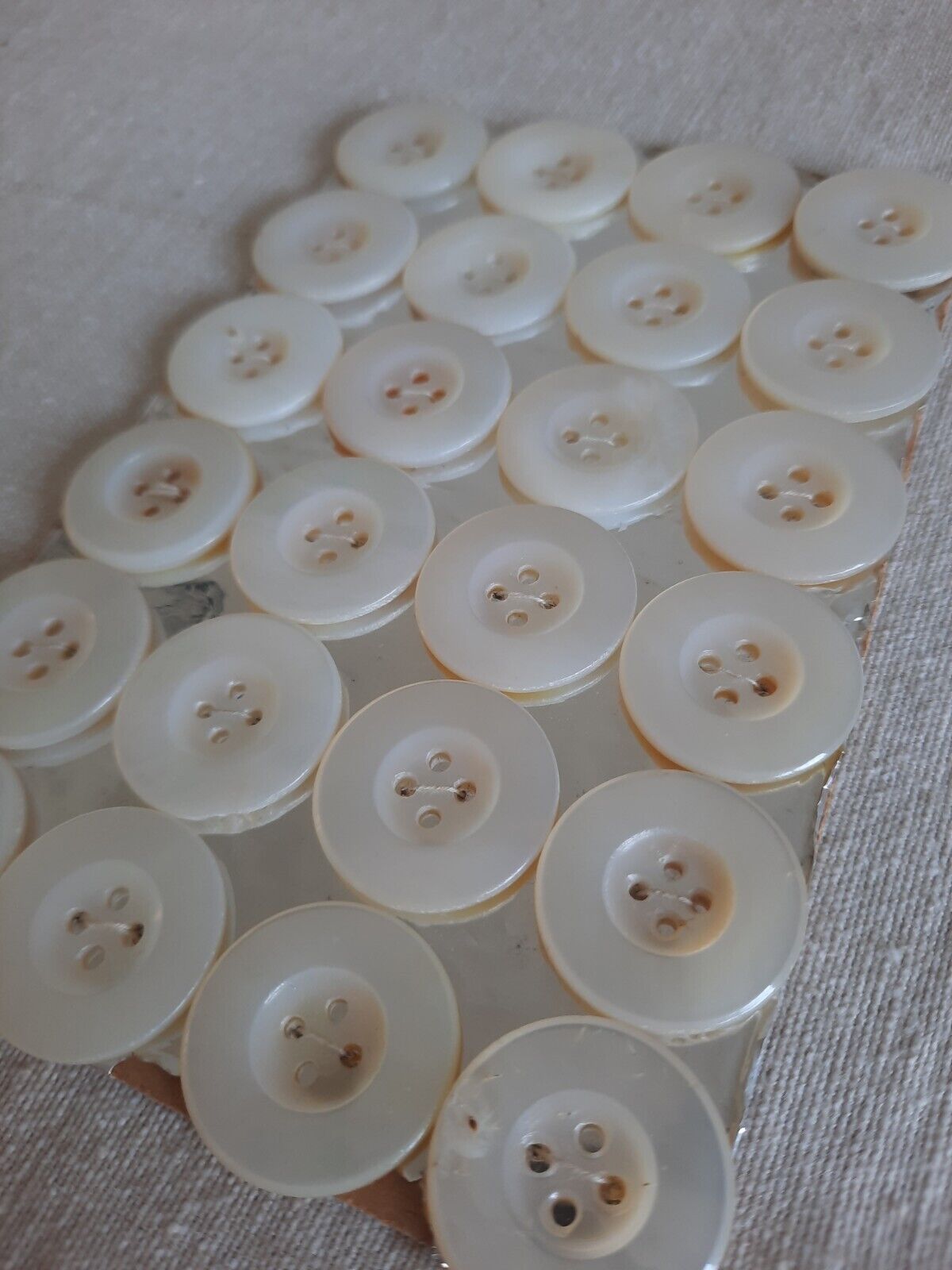 Job Lot Of 24x Vintage Mother Of Pearl White Buttons; Diameter 2.2cm 58g Shell