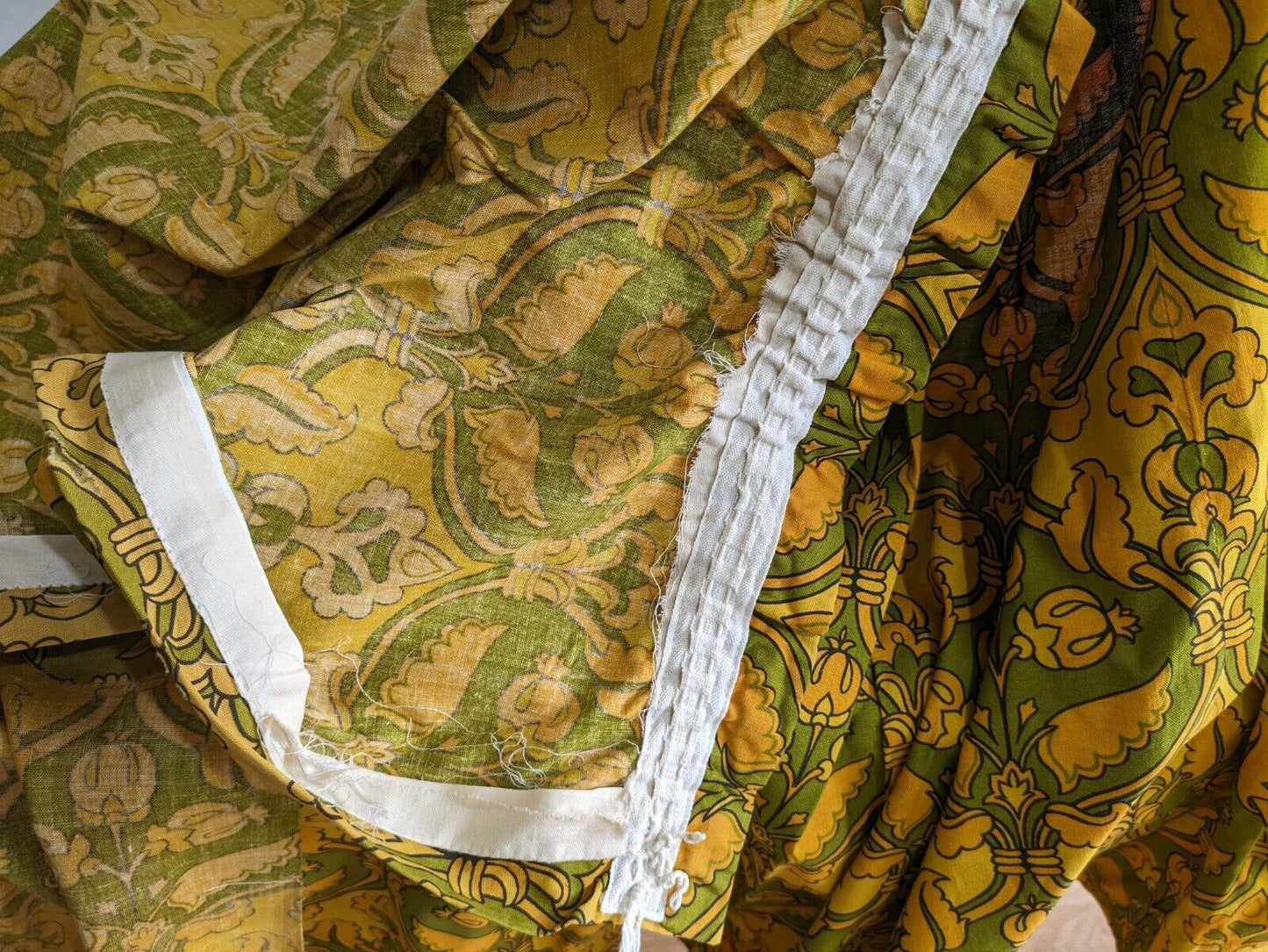 PAIR Vtg SANDERSON Renishaw Green Yellow Retro Curtains 137cmL 169cmW Bohemian