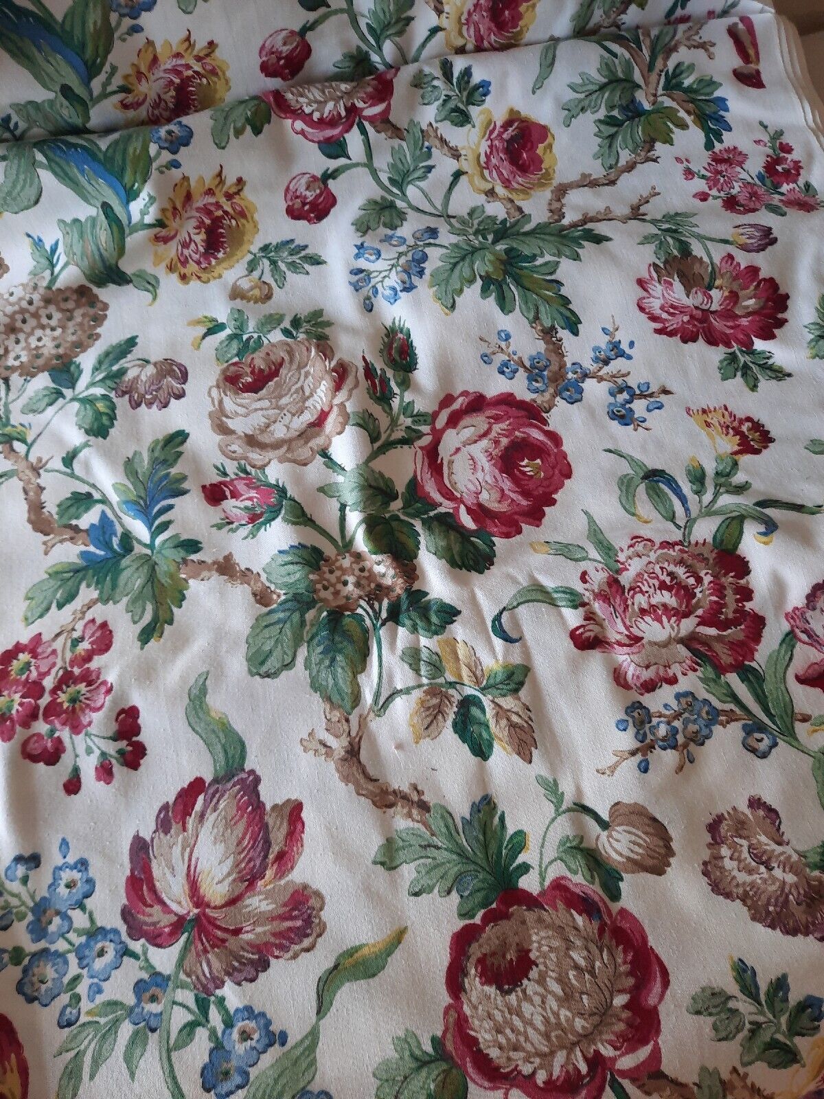 vintage Floral Rose fabric 11.75m Shabby Chic Pretty Flowers Craft Upholstery