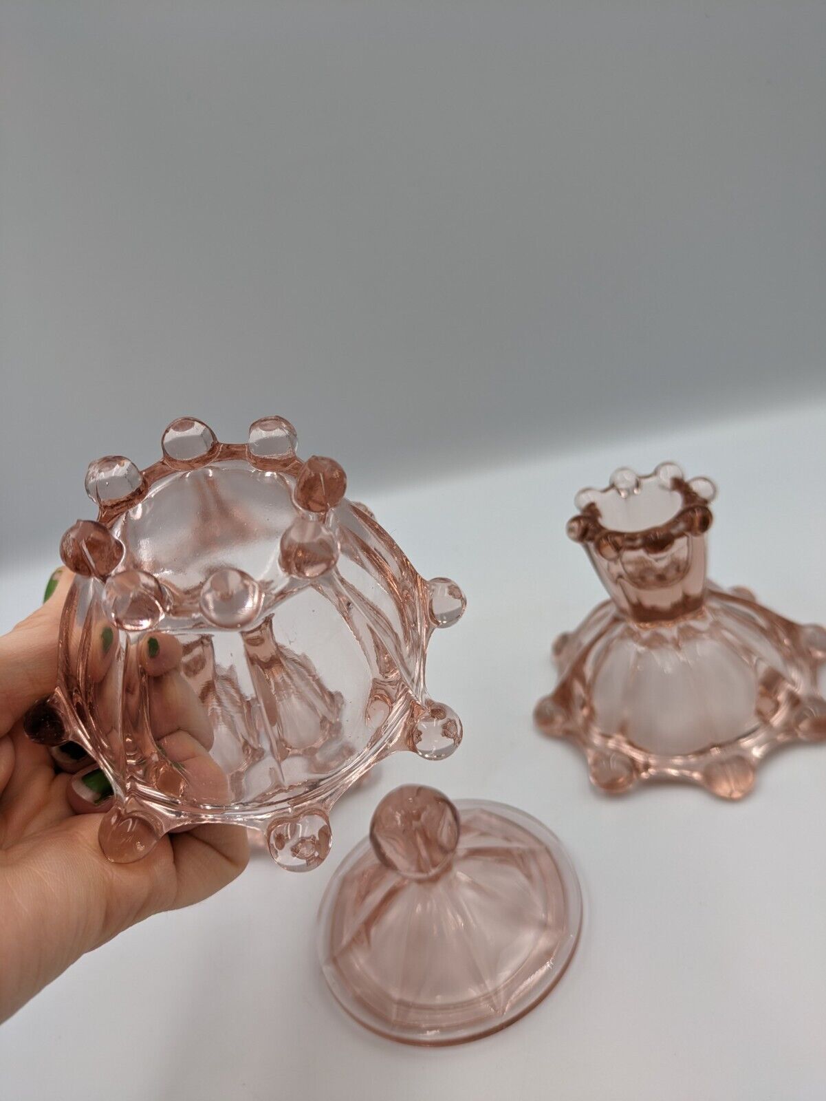 ART DECO VINTAGE GLASS DEPRESSION PINK GLASS CANDLESTICKS & LIDDED POT VANITY