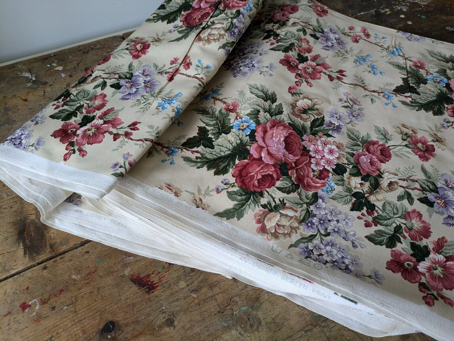 9m X 120cm Vintage Cabbage Rose Woburn an Osprey Screen Print Fabric Material