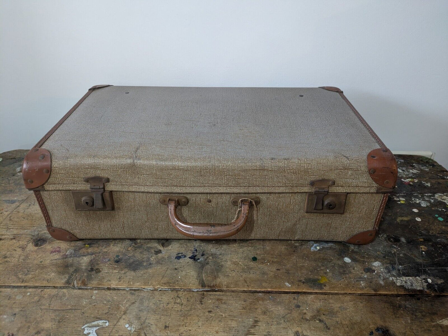 1950s Vintage Retro Travair Lightweight Suitcase luggage Case Prop Two Tone Film